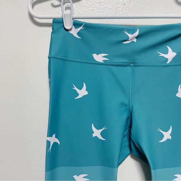 Noli Blue/Teal/Yellow Ombre Bird Leggings - Picture 5 of 8